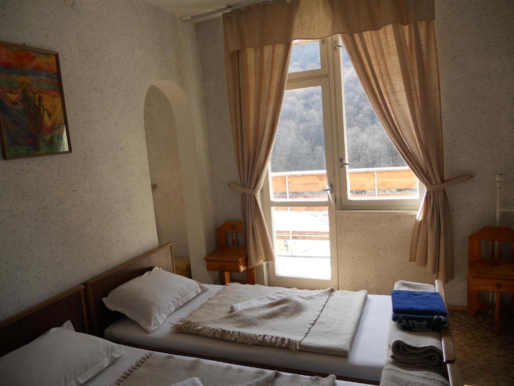 Ledenika Lodge Vratsa Habitación foto