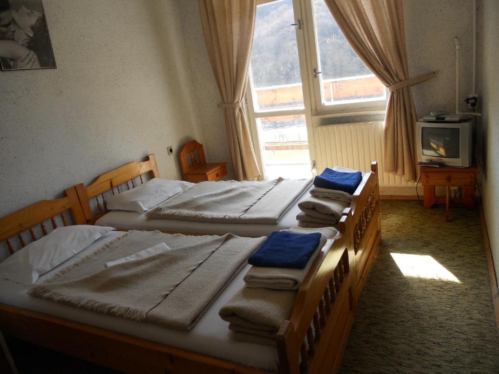 Ledenika Lodge Vratsa Habitación foto